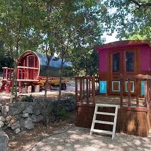 Les Roulottes De Bayama - Insolite Avec Jacuzzi Lodge Mougins
